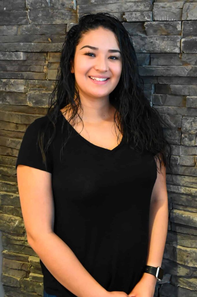 LESLIE- Lake Lanier Smiles team